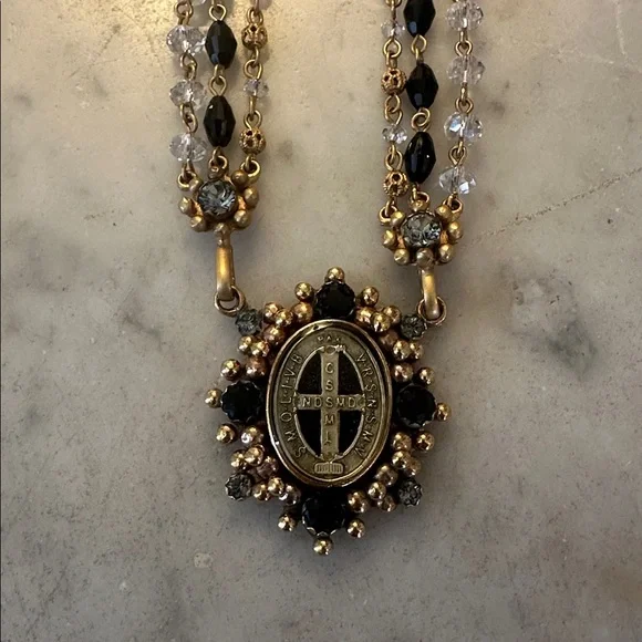 VSA Necklace - Picture 2 of 4